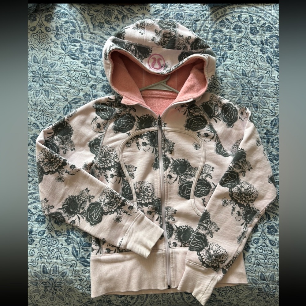 Vintage floral Scuba Zip Up